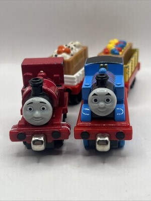 Thomas Friends Take n Play Along Diecast Train SKARLOEY, THOMAS & CARGO LOT