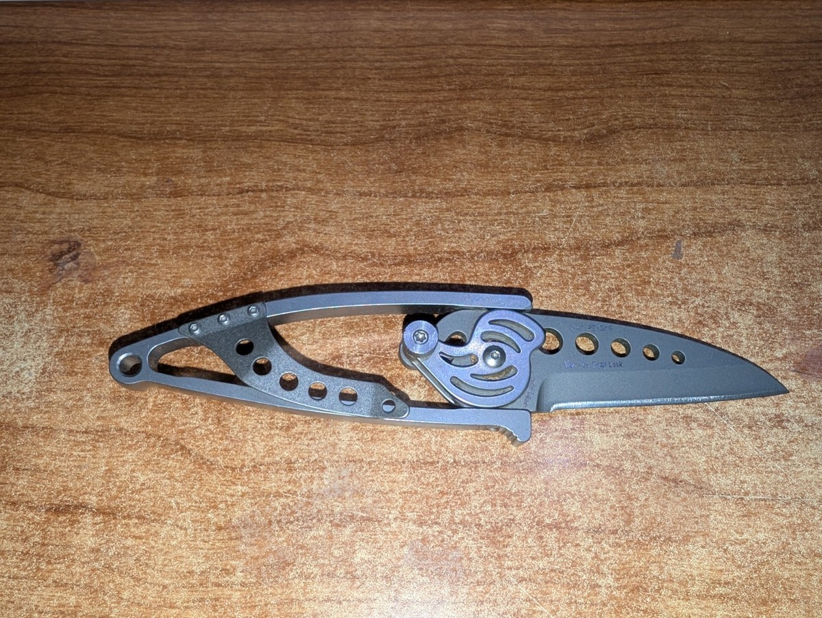 Columbia River CRKT 5102 Ed Van Hoy Snap Lock Folding Knife 2.554