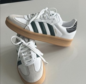 adidas gazelle silver green womens adidas Samba Indoor Shoes, White/Black/Red / 6