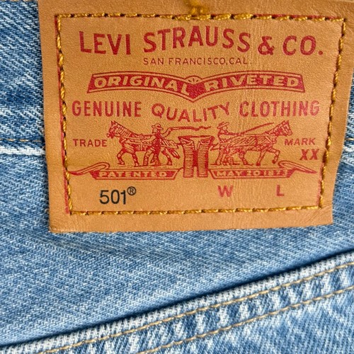 Levi's 501 Mid Thigh Shorts Womens Sz 32 Blue Denim Medium Wash Button Fly Big E - Picture 3 of 14