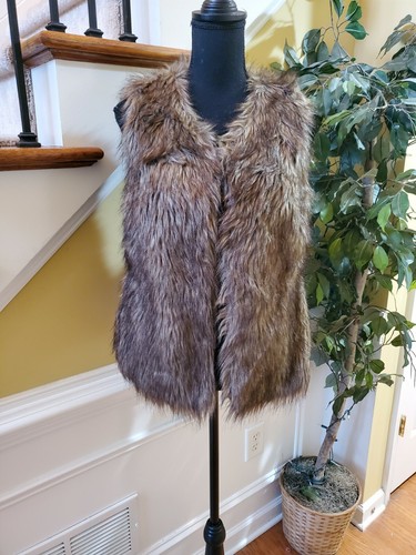 Rue 21 Faux Fur Lined Vest Jacket 