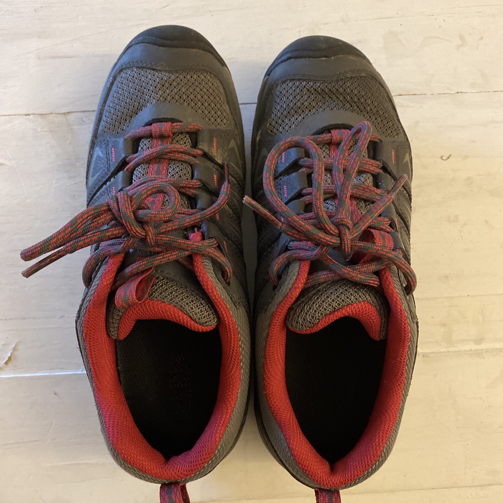 Scarpe da trekking KEEN OakRidge da donna taglia 8 grigio USA rosa pelle in rete