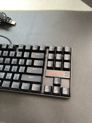 Red Dragon Kumara K552-KR Tastiera da gioco Interruttori rossi. Ottime condizioni! - Foto 4 di 6