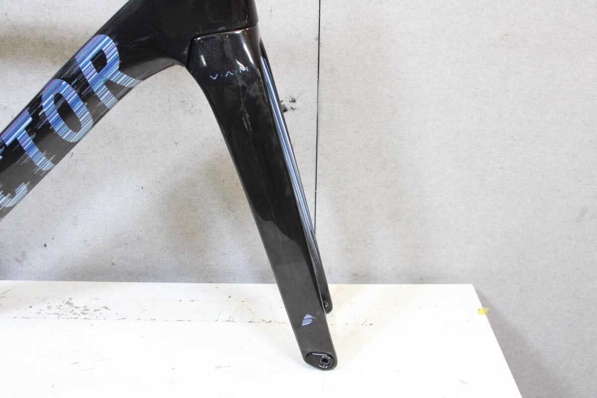 FACTOR OSTRO VAM V1 Carbon Frame 52 (2021) with Black Inc FACTOR OSTRO VAM V1 Carbon Frame 52 (2021) with Black Inc