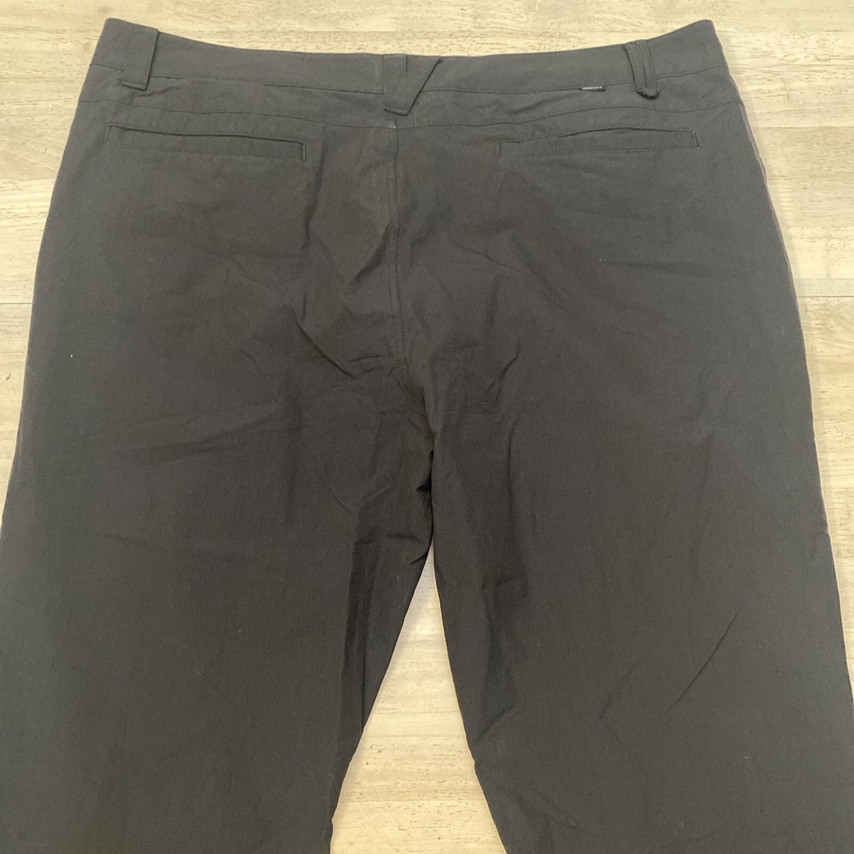 OAKLEY オークリー ペイズリー 総柄 ゴルフパンツ XL 黒 Oakley Golf Mens Regular Fit 40x30 Black Stretch Performance