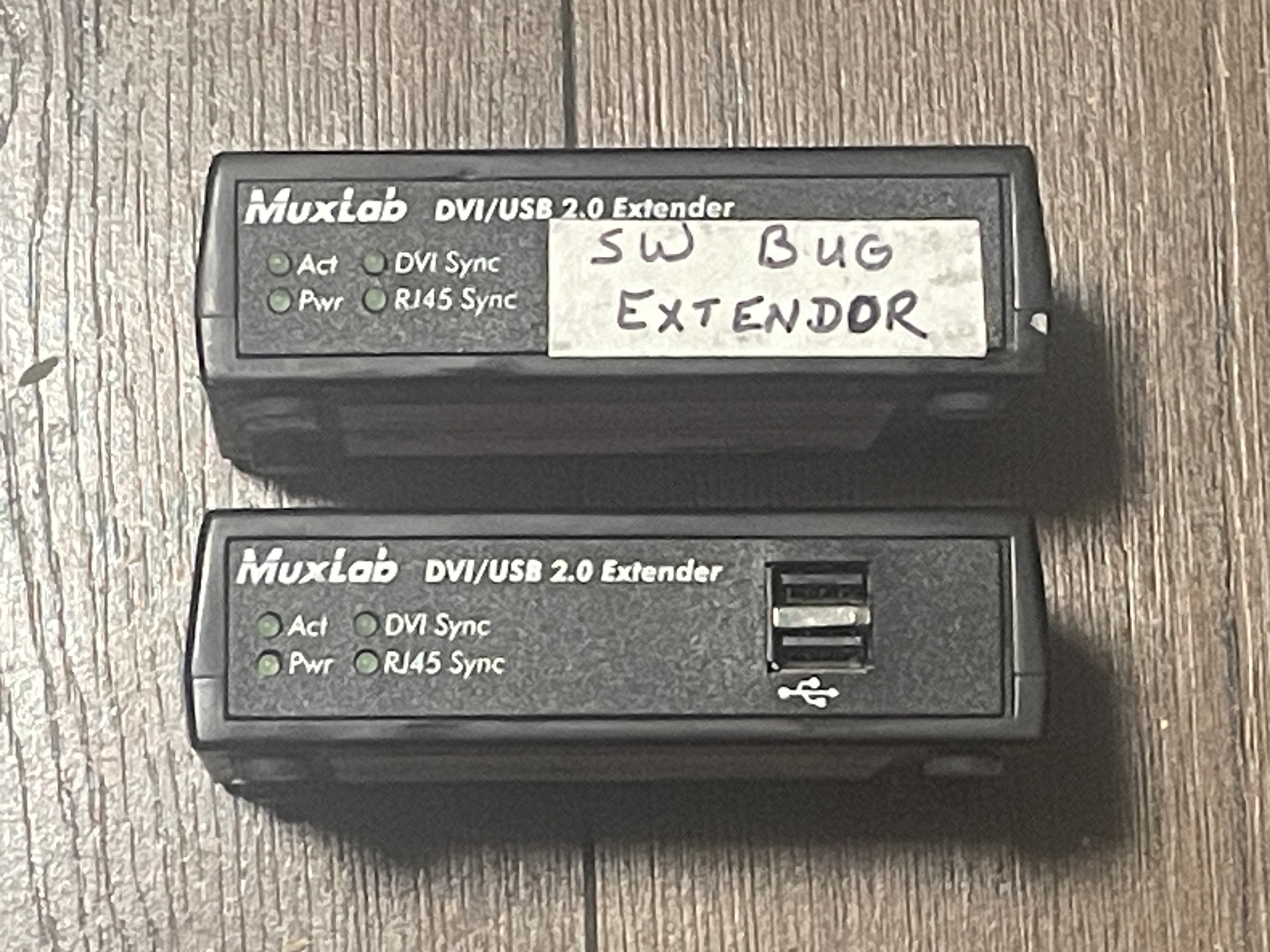 Photo 2/6