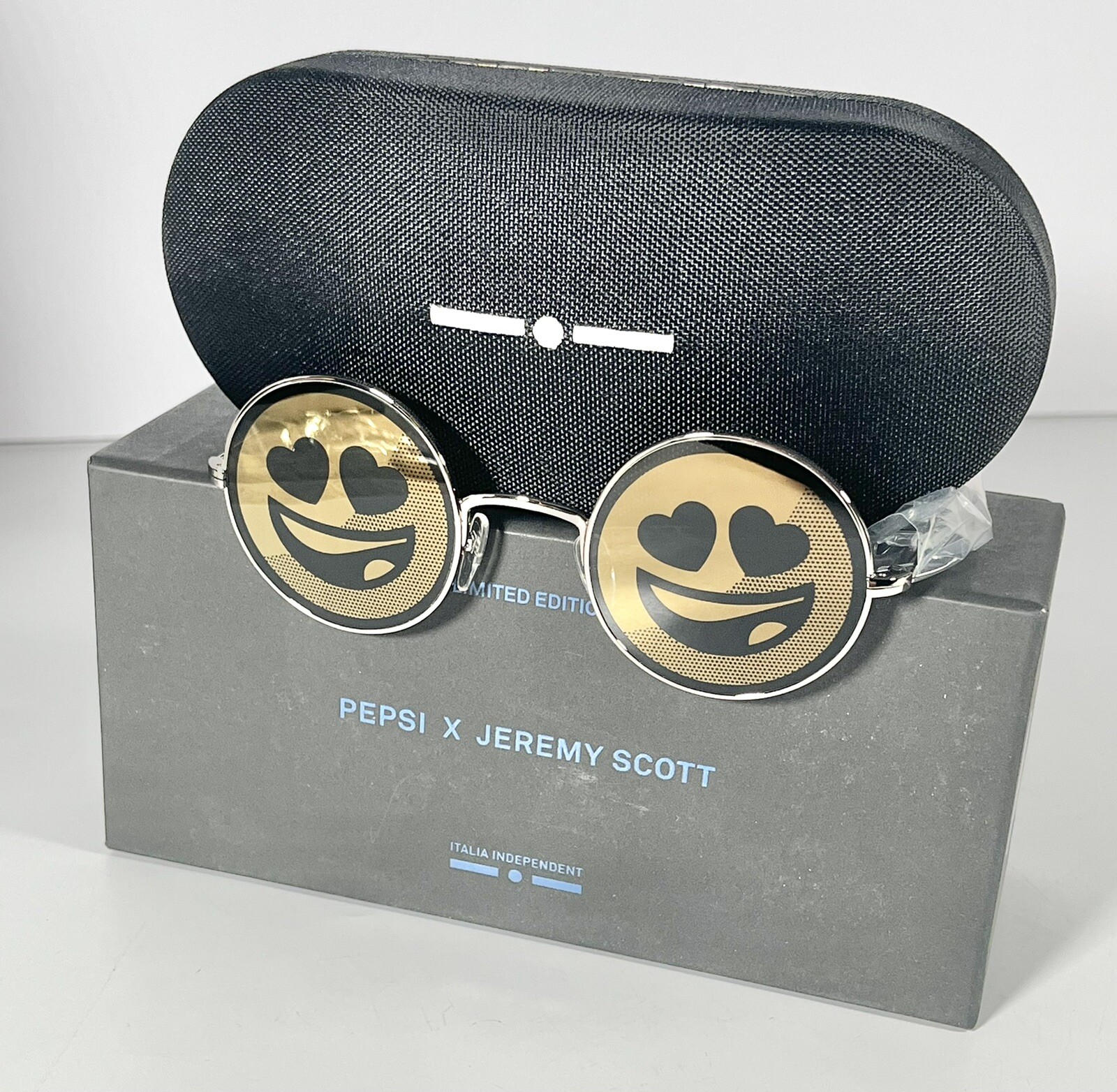 Jeremy Scott Pepsi Emoji Sunglasses w/ Box & Case Italia Independent LTD Edition