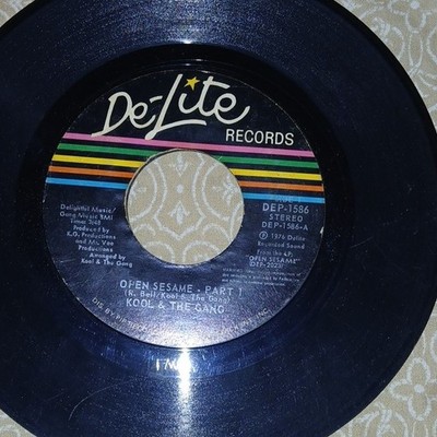 Kool & The Gang Open Sesame 7'' Black Vinyl 45RPM Stereo De-Lite DEP-1586 1976
