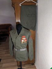 Kampftruppe KdA Parade Uniform (NVA,DDR,Abzeichen, Orden)