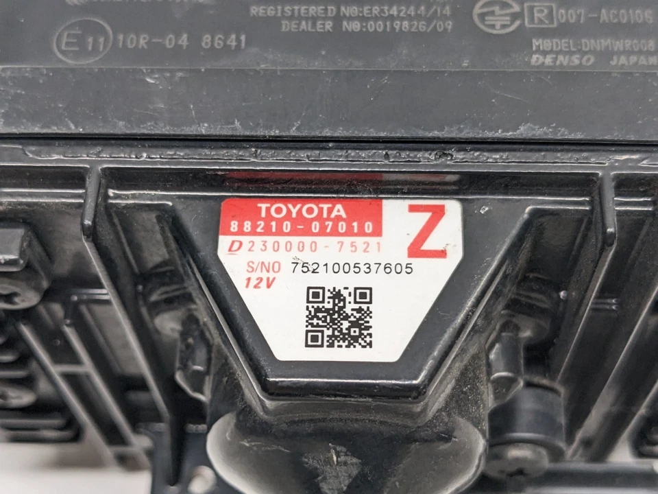 Sensor de distância de cruzeiro adaptativo Toyota RAV4 Highlander 2016 - 2019 88210-07010 - Imagem 4 de 4