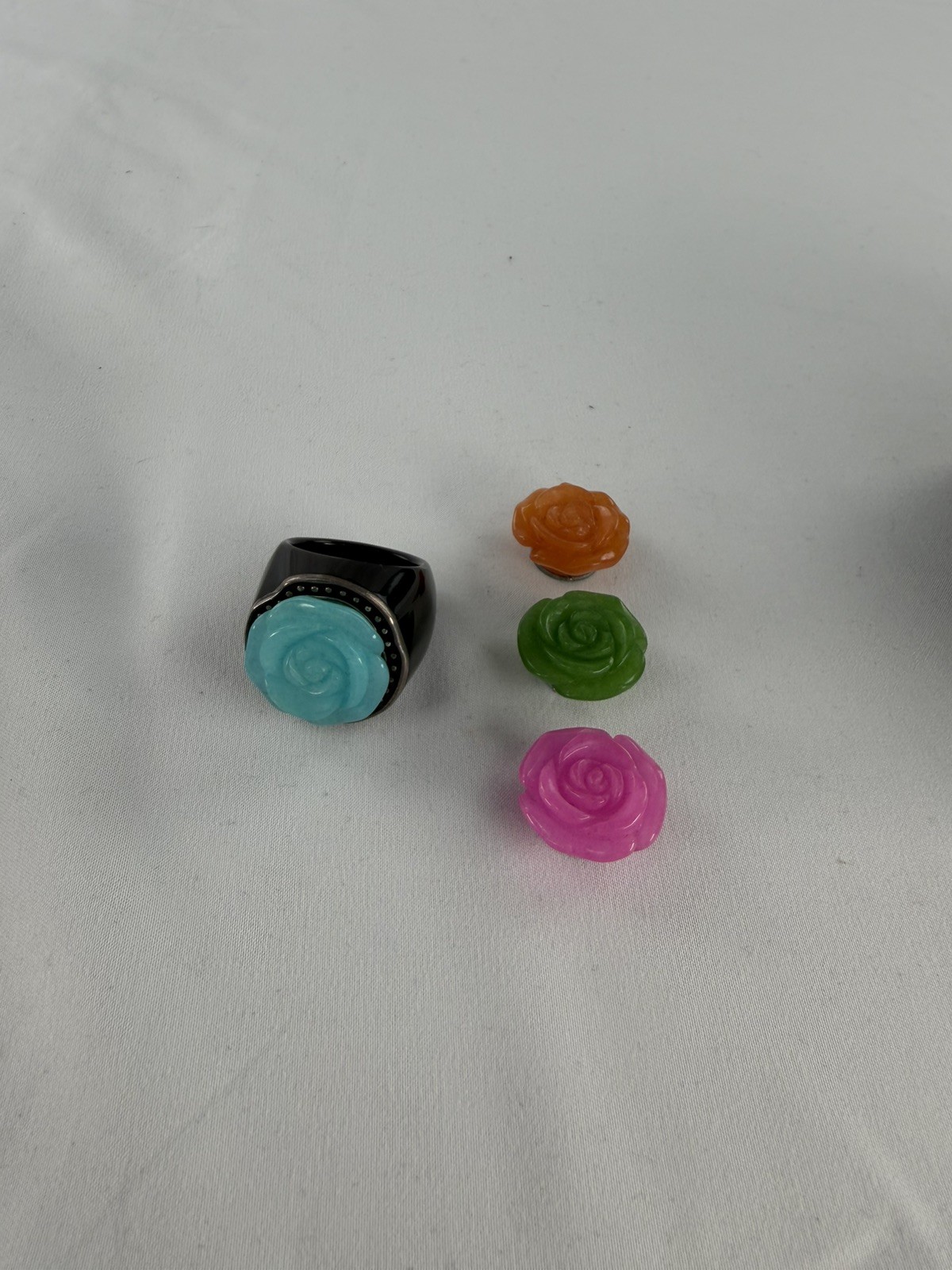 Interchangeable Carved Rose Ring Set Excellent Co… - image 2