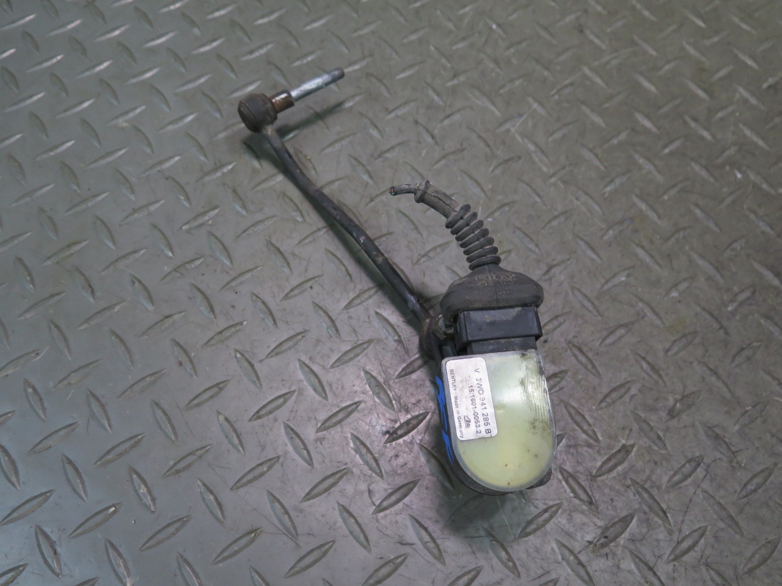 Bentley Continental GT 2003-2010 Front Ride height sensors Pair