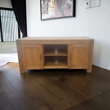 TV STAND CABIENT SOLID WOOD NATURAL OAK