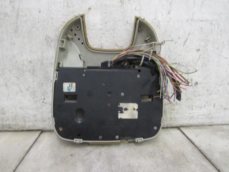 2006 MERCEDES CL CLASS Oemtan Interior Light 2006 Cl55 Amg A2h A 220 820 10 - Image 2 of 4