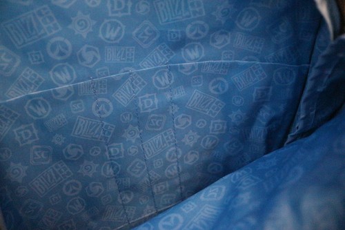 Blizz Con Back PAck - Picture 5 of 5