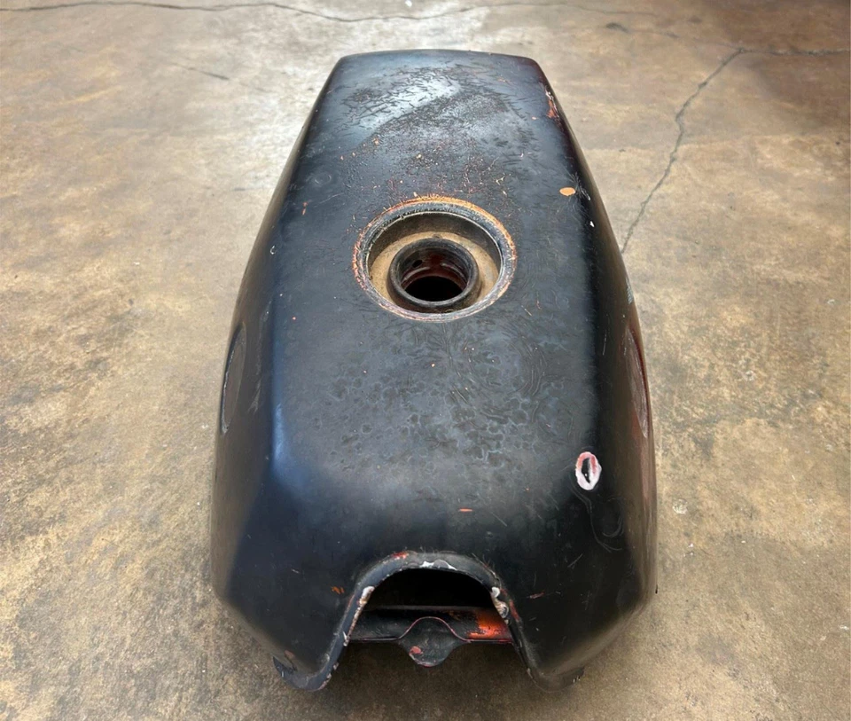 Tanque de combustible BMW R80ST P/N-16 11 1 451 529 Foto 4 de 4