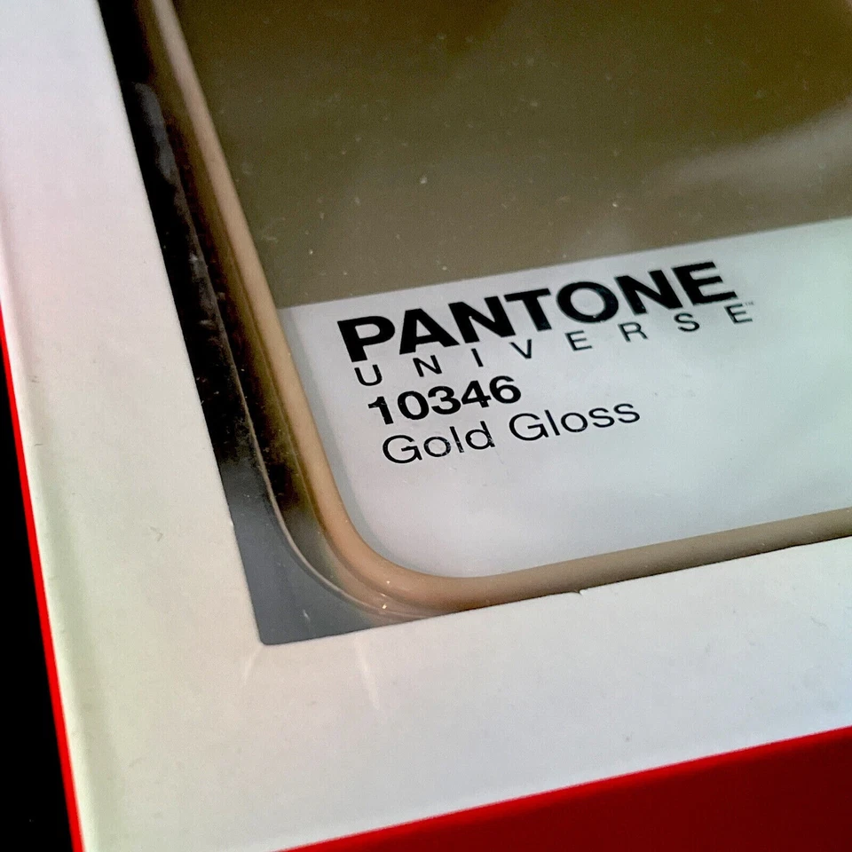 Funda Pantone Universe Escenario Metálica Dorada Cubierta Parachoques Para iPhone 6 Plus Foto 2 de 4