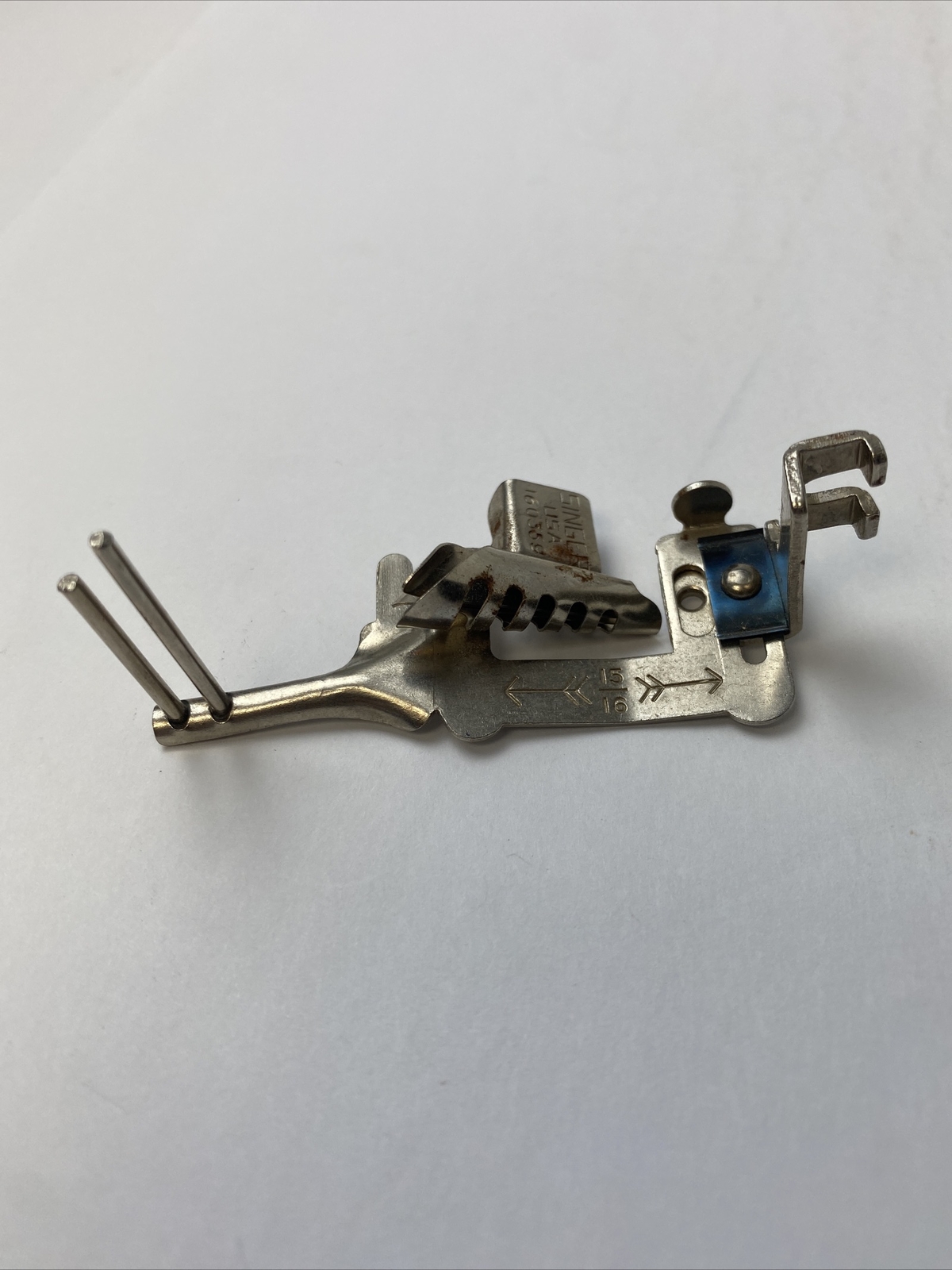 Genuine SINGER 160359 Multi Slotted BINDER FOOT Low Shank Attachment