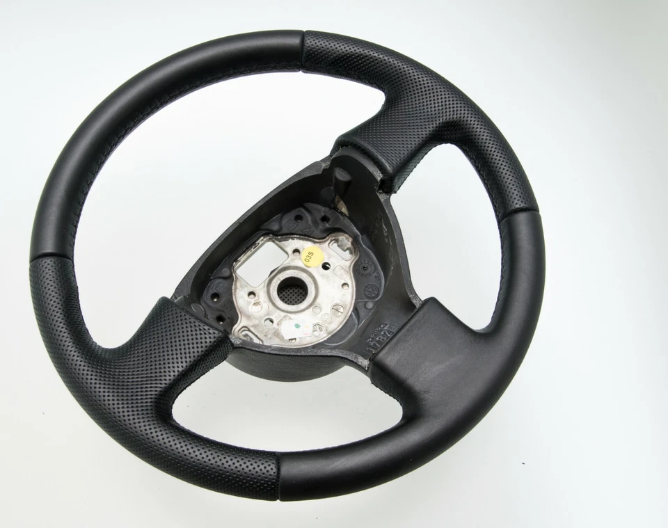 Lenkrad beziehen mit Leder für Volkswagen Golf V JAHR 2007 NEU LEDER - Bild 2 von 4