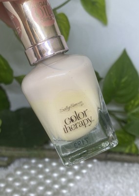 Sally Hansen Color Therapy Nagellack 506 Sugar Cookie beige creme 14,7 ml