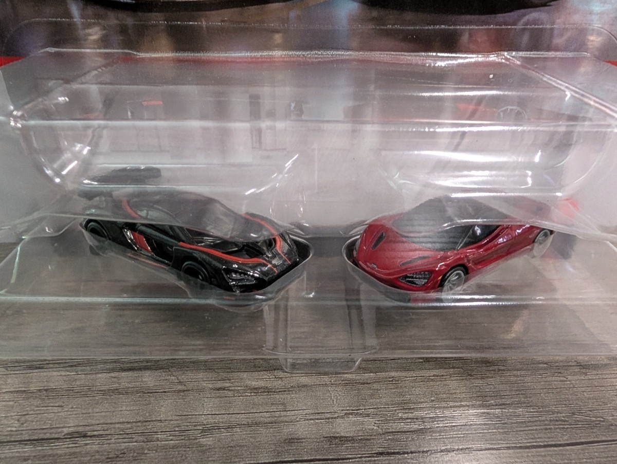 Hot Wheels Car Culture 2-Pack McLaren Senna & McLaren 720S HFF97