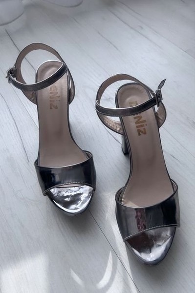 Women Heels Grey 38 #B4G9