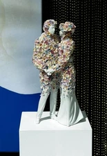 Photo:Art in a window on Rodeo Drive, Beverly Hills, California