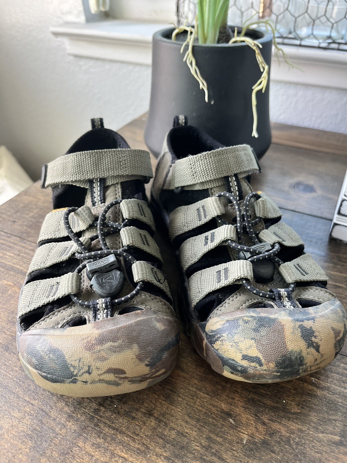 Sandali Keen ragazzo Newport H2 verde mimetico scarpe da pista acqua pesca escursionismo cinturino 2