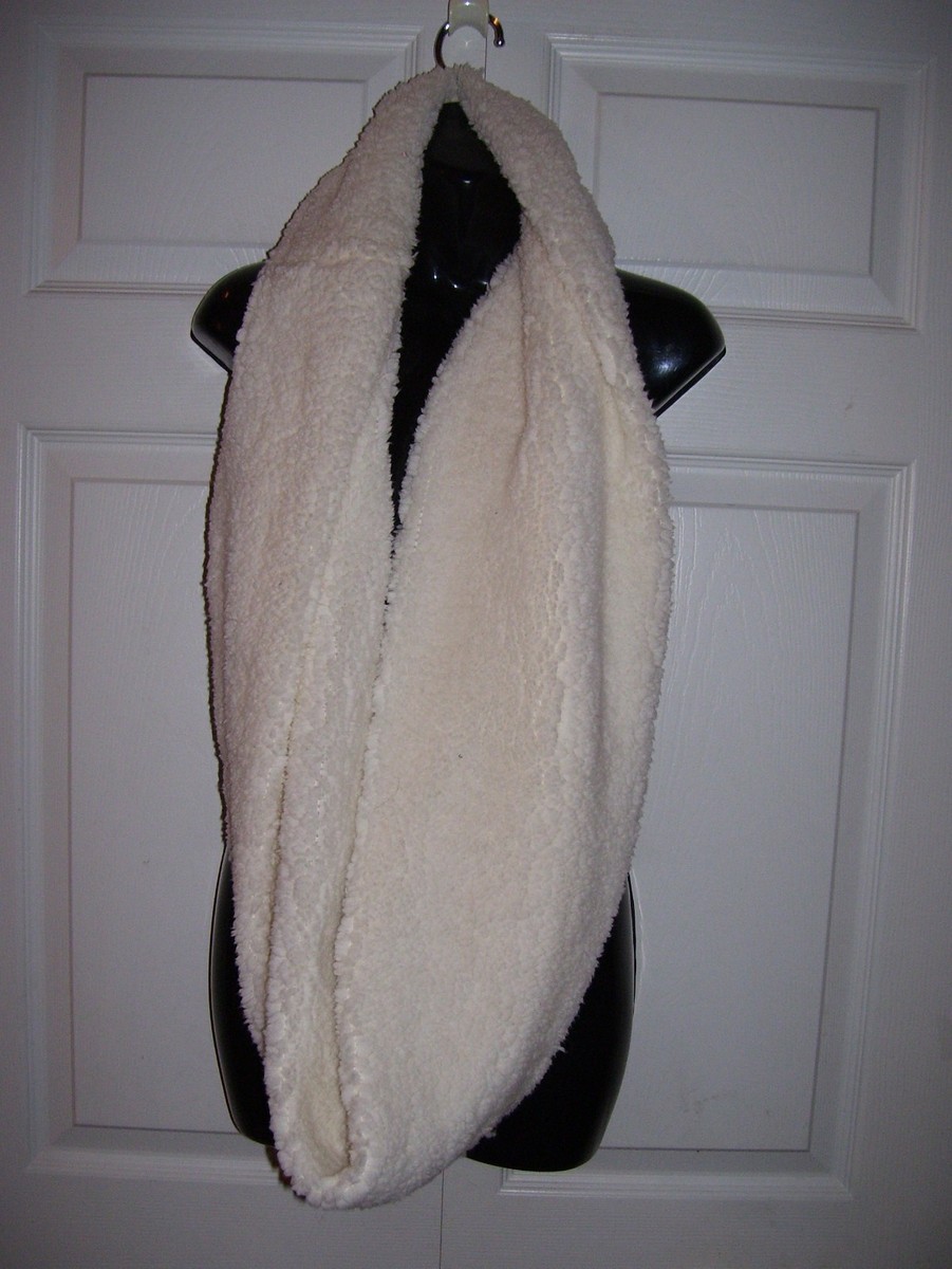 Women's Plush Off White Winter Neck Loop Wrap Scarf Necklace Faux