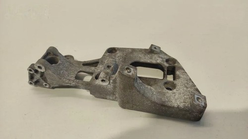 VW PASSAT B6 3C2 Generatorhalterung 06F903143F 2.00 Petrol 110kw 2006 17138267