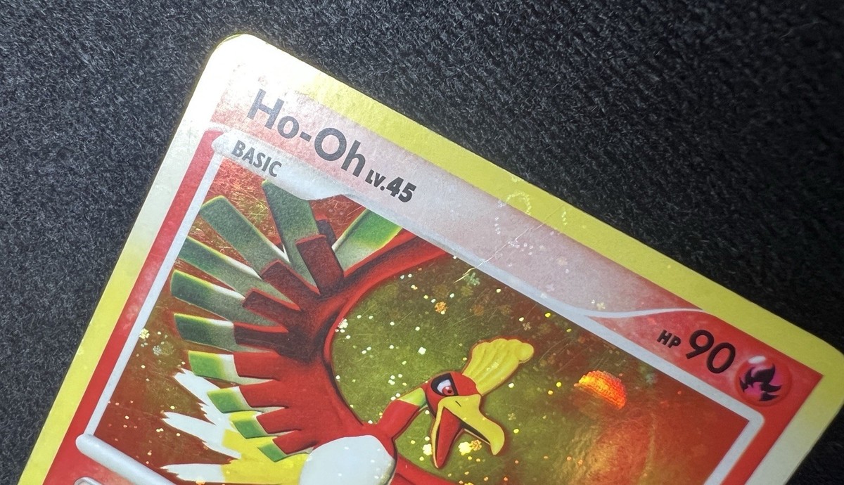 Ho-Oh 10/132 Secret Wonders HOLO BLEED Error Pokemon Card w/ SWIRL