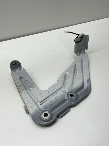 BMW X3 G01 2023 Halterung Kotflügel 7424678 RVU1954