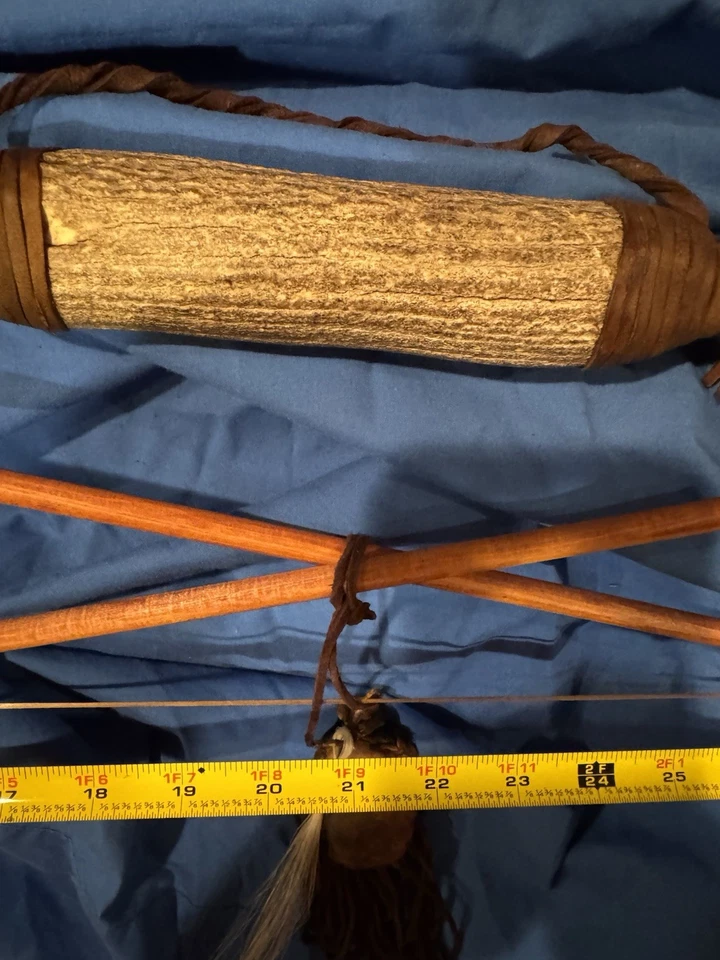 纳瓦霍弓箭 39 英寸长带 2-30 英寸箭头鹿角手柄羽毛药袋 — 第 4/4 张图片