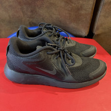 Nike Roshe One Unisex Women s 6.5 Black Mesh ...