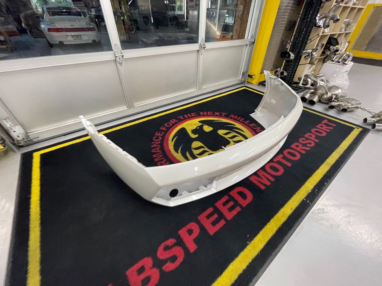 2004-2008 Lamborghini Gallardo LP570 Style Front Bumper Assembly