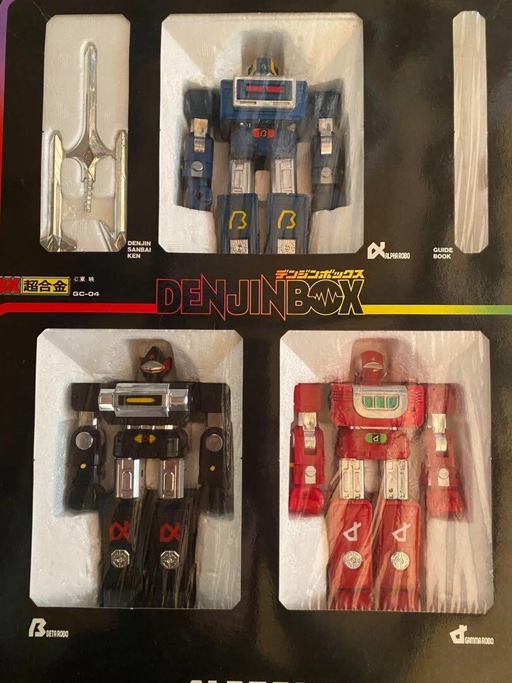 Rare VINTAGE 1983 VOLTRON II Red Blue Black GLADIATOR ALBEGAS BANDAI - Image 2 of 4