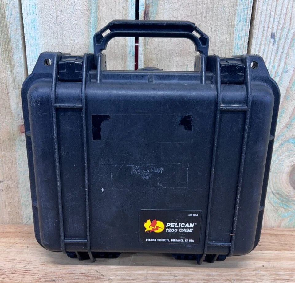Pelican 1200 Hard Protector Case Good Condition A/B Waterproof Free Shipping - Image 3 of 4