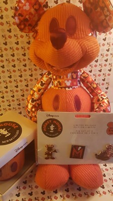 Disney Store Mickey Mouse Memories Plüsch Pins & Tasse Neu Limited Edition 7/12 