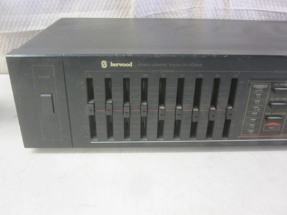 Ecualizador gráfico estéreo de 9 bandas Sherwood EQ460B de colección - Funciona muy bien Foto 2 de 4
