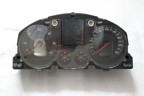 VW Passat 3C Kombiinstrument 3C0920871E Tachometer A2C53242429