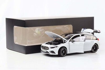 ミニカー Mercedes Benz A class 1/18 norev Norev 1:18 Mercedes-Benz A-Klasse (W177) year 2018 designo
