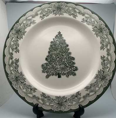 Vtg Staffordshire Engraved Yuletide Green Christmas Tree 12  Chop Platter-Set 2