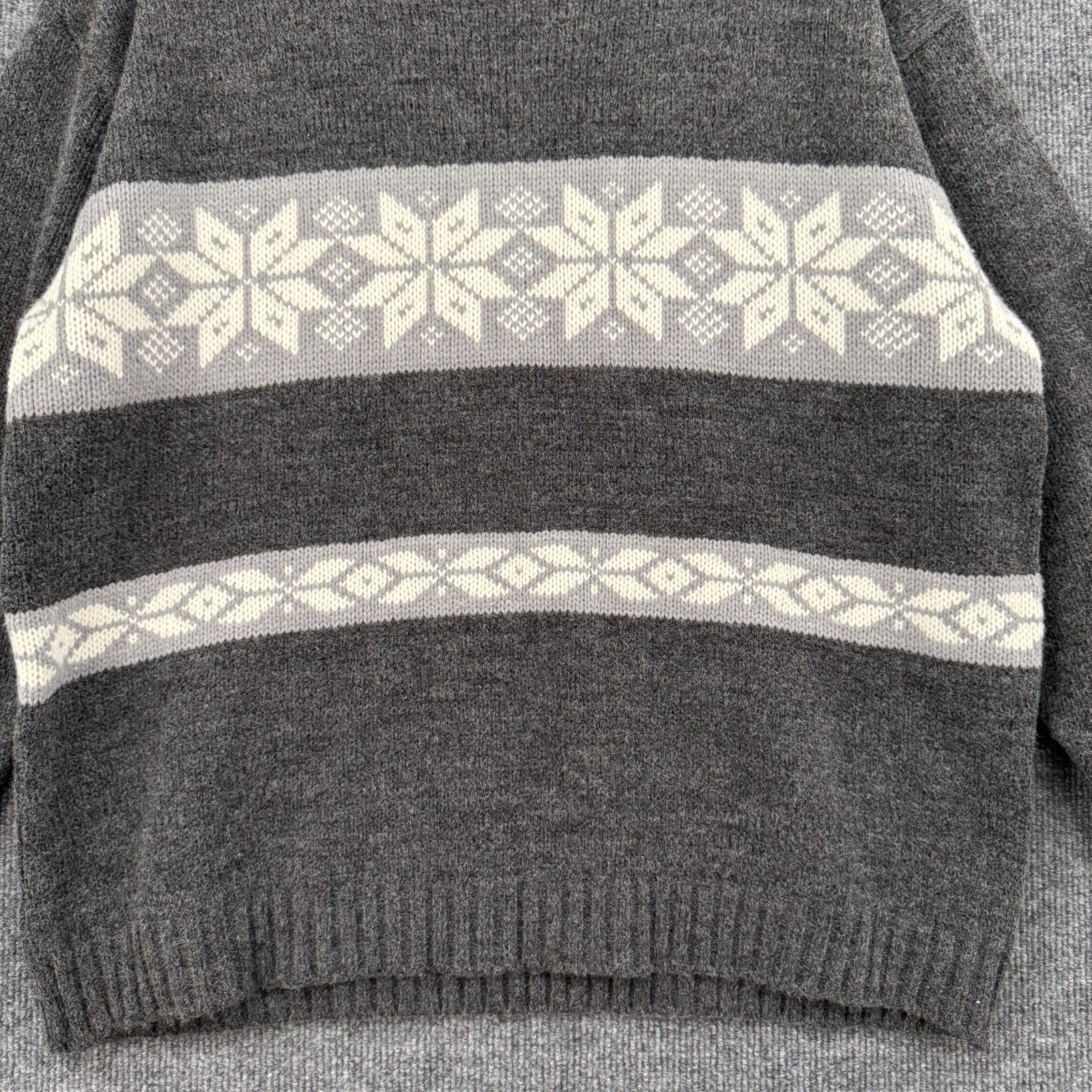 Vtg Benetton USA Sweater Womens XL Gray Snowflake Fair Isle Oversized Wool Blend image 3