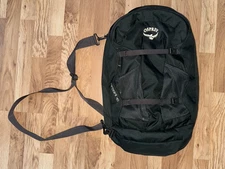 EXCELLENT CONDITION Osprey Farpoint 40L Men's Travel Pack Black Carry-On EUC