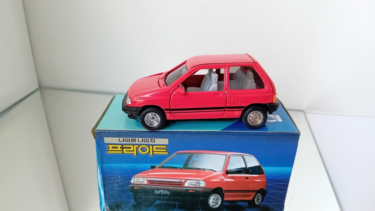 Clovertoys Clover Toys Kia Pride Made in Korea 1:35 Near Mint In