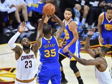 V8964 Kevin Durant vs Lebron Finals MVP Shot Basketball WALL POSTER PRINT CA