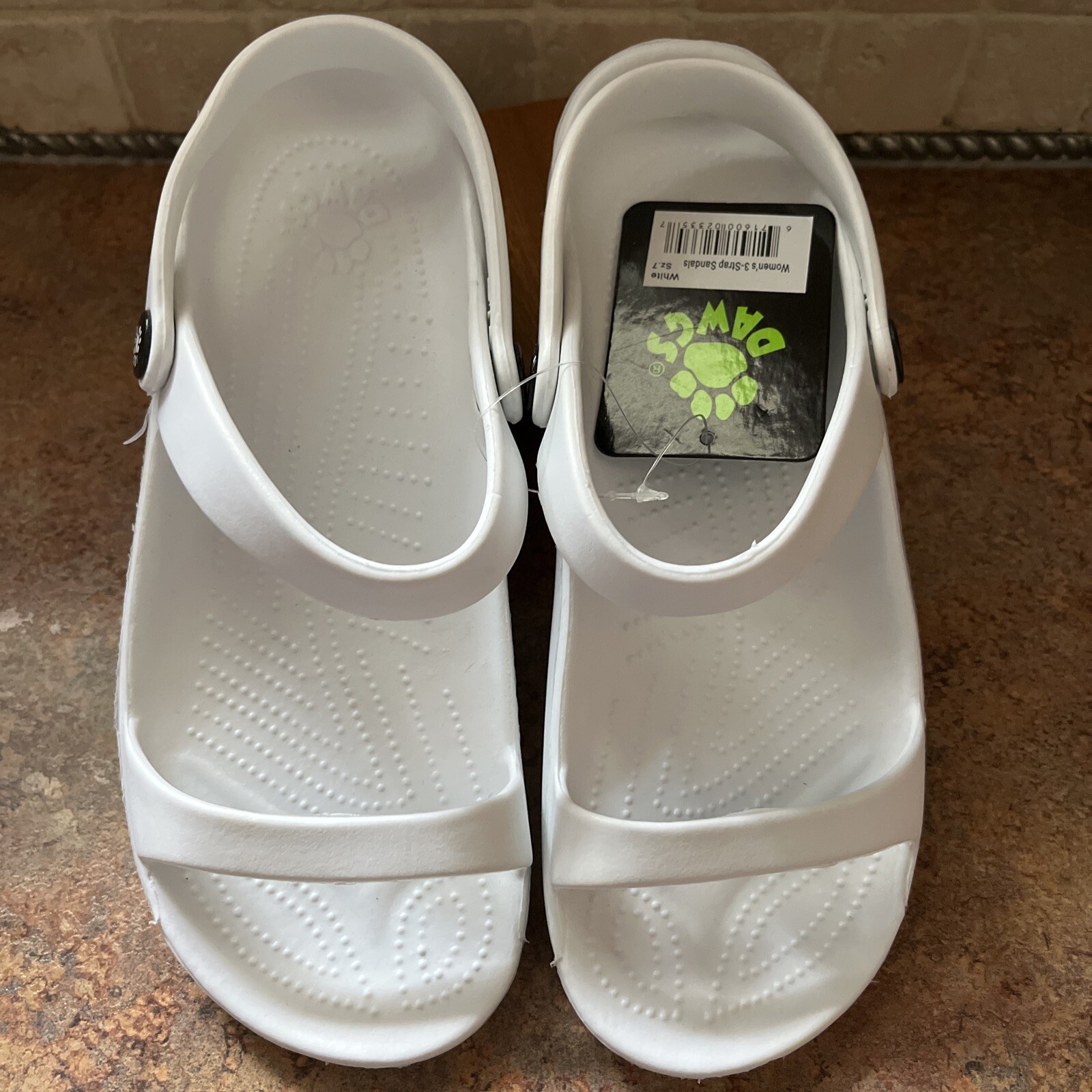 Dawgs Women's 3Strap Sandals White Size 7 New With Tags eBay