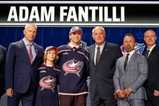 adam fantilli columbus blue jackets  8x10 unsigned photo