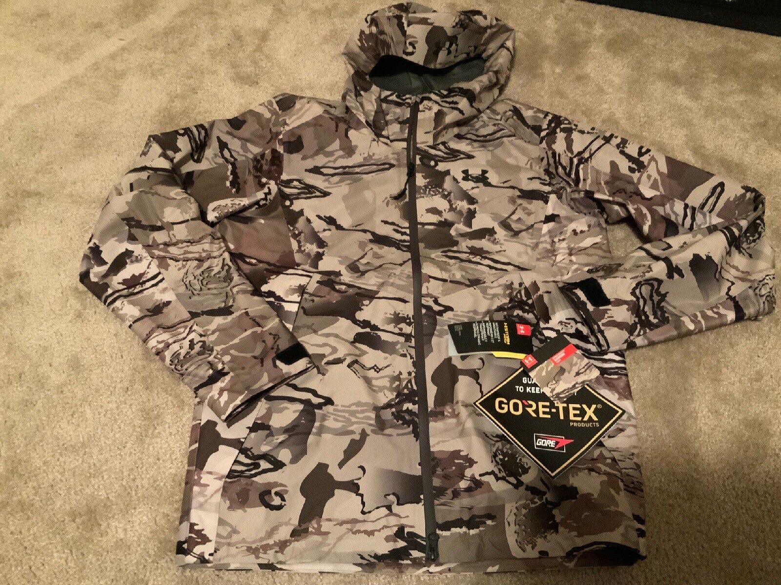 Under Armour GORE-TEX Pro Shell Camo Waterproof Hunting Jacket Men&#039;s Sz S | eBay