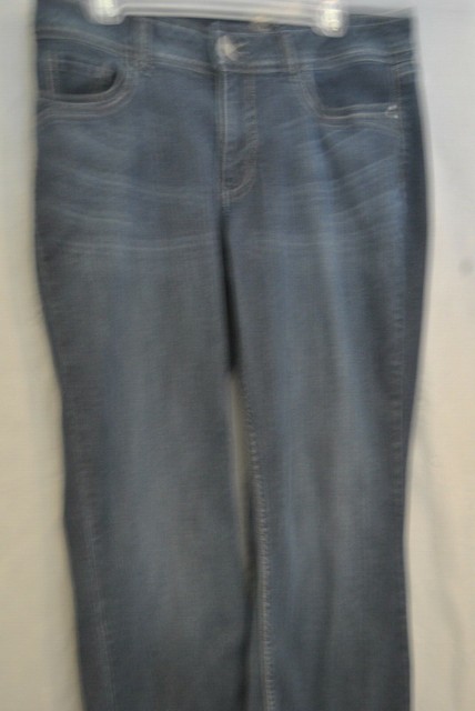 riders by lee rn 130273